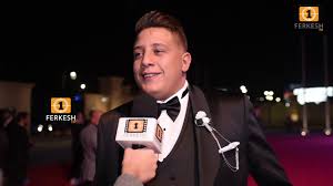 (أول مقطع من كلمات مهرجان اخطر اكشنجى كامل) الحضرة دي أرض بيت ودار أصحولنا يا خلق بإنفجار من غير تكريت وضرب نار ثورج هتموت من جبل الحضر أصحى أبيه الدولة الجارحة. Ù„Ù‚Ø§Ø¡ Ø­ØµØ±Ù‰ Ù…Ø¹ Ø­Ù…Ùˆ Ø¨ÙŠÙƒØ§ Ù‡ØªÙ…ÙˆÙˆÙˆÙˆÙˆØª Ù…Ù† Ø§Ù„Ø¶Ø­Ùƒ