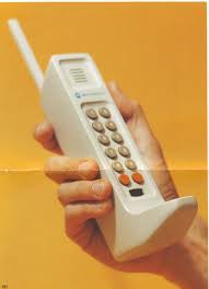 22 handys, die die welt veränderten. Vor 40 Jahren Das Erste Handy Telefonat Heise Online