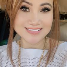 Hi everybody since a lot of you have been asking about Belo Essentials  giveaway, I made this group exclusive to all my youtube fans, feel free to  join 🤗 https://web.facebook.com/groups/drvickibelofangroup/people