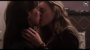 Katie cassidy lesbian kiss