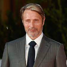 The official facebook page for danish actor mads mikkelsen. B5qyimhecwfwbm