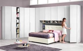 I letti singoli mondo convenienza permettono di arredare la camera da letto in modo funzionale e a prezzi contenuti. Armadio A Ponte Mondo Convenienza Modelli E Soluzioni Armadi A Ponte