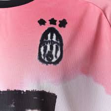 Juventus fc джерси италия италия футбол варианты calcio t футболка сборной спортивный. Jersey Adidas Juventus Human Race 2020 2021 Glow Pink Black Futbol Emotion