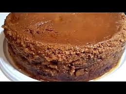 Așezați merele gătite în vas peste zahărul întărit după care turnați întreaga cantitate de cremă. Tort Cu Mere Caramelizate Si Crema De Zahar Ars Youtube