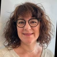 30+ "Bordes" profiles