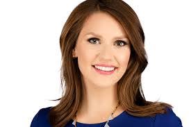 Roxie Calhoun's Instagram, Twitter & Facebook