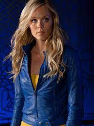 Supergirl Kara Danvers Smallville Leather Jacket Laura Vandervoort Smallville Kara Kent