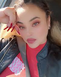 blessed.#beautyeditorial #selflove #truth #honesty #radio-host #reality  #news #telemundo #loveyourself #california #world #keepgoin #vogue #viral  #viralvideo #viralpost #faceup #loveislove #vogue #magazine #famois  @vougemagazine @Vogue @FashionNova ...