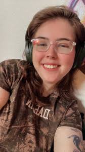 Hi All!! My husband and I are looking to move ASAP! Our landlords are  selling the house we've called home for 6 years now. We're looking for  something short term while we