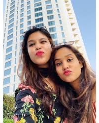 Bonus Post Good Vibes Anoushkasaha Thatbongnari Calcutta Kolkata India Kolkatainfluencer Calcuttacacophony Calcuttad Night Life Kolkata Good Vibes