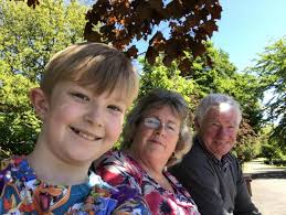 Send messages to your grandparents during coronavirus lockdown