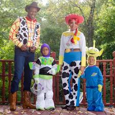Great disney bounding ideas or it was perfection. Hoco Dads Halloween Costume Contest Howard County Dads