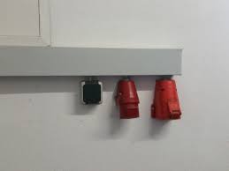 Elektroinstallation einer küche die elektroinstallation einer küche in wohngebäuden ist einer quadratmeterpreis elektroinstallation leider ergibt die rechnung per quadratmeter für … Elektroinstallation Garage Richtig Planen Praxistipps