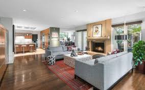Latest on qb patrick mahomes including news, stats, videos, highlights and more on nfl.com. Patrick Mahomes Kansas City House Is A Mid Century Mvp