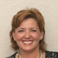 Renee Osburn's Instagram, Twitter & Facebook