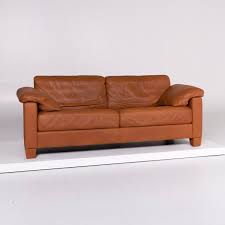 Bei jv möbel können sie online einen modern dreisitzer der extra klasse in design stil aus premium leder braun für wartezimmer büro kanzlei günstig und sicher kaufen. De Sede Ds 17 Designer Leder Sofa Cognac Dreisitzer At 1stdibs