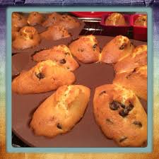 Madeleines Orange Pepites De Chocolat La Cuisine De Shakotte Pepite Chocolat Gateaux Et Desserts Recette Madeleine