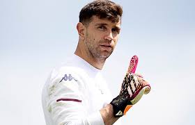 Dibu martínez salvó a la selección. N9 3tt7msta1om