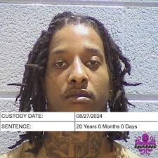 Lil Mick [051 Young Money] got his sentence reduced from 60 years to 20  years for the m*rder of rapper #LACapone [600] in 2013. He already did 10  years in prison. ⚠️