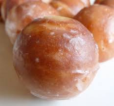 Donut Holes With Babycakes Cake Pop Maker Donut Hole Recipe Cake Pop Maker Cake Pop Maker Babycakes Recipes