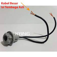 Mengendarai motor tanpa flasher lampu sein memang terasa kurang mantap, bahasa tubuh selalu bergoyang dan bermain tangan kanan dan kiri selalu memberikan isyarat jika ingin belok ke kanan ke kiri atau ke atas. Jual Socket Bohlam Lampu T10 Soket Lampu Sein Senja Motor Mobil Murah Mei 2021 Blibli