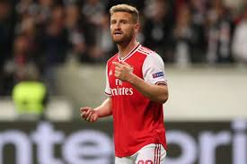 Shkodran mustafi is a german professional footballer who plays as a centre back for english club arsenal and the german national team. Mustafi Arsenal Must Forget About The Table And Focus On Improving Goal Com