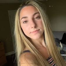 Brooke Bartel (@brookembartel)