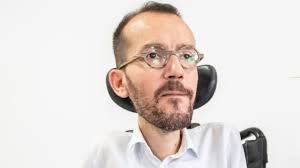 Pablo Echenique amenaza con la calle a los jueces del Tribunal Supremo si  dan la razón a la banca