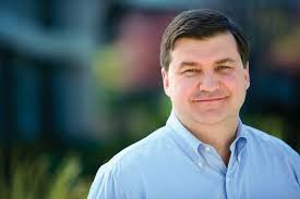 headshot, good bokeh