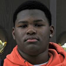 Narado Stoker, Offensive Lineman, South Oak Cliff