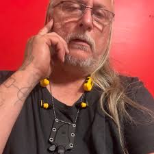 I have a ranger 2970n2 was wondering what antenna is good for 10,11,12  meters at 200 watts. What is needed to get 11 meter channels. Thanks