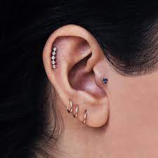 array gem tragus helix conch ohrlochstechen silber array gem tragus helix conch ohrlochstec conch ear piercing hammered hoop earrings raw crystal studs