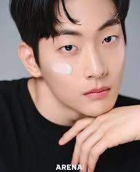 Kim Jun-ho-II (김준호) @ HanCinema