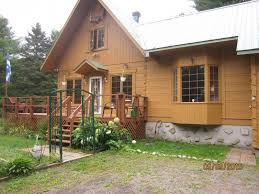 Location Du Chalet Chalet Rawdon A Rawdon Lanaudiere Quebec Canada House Styles Outdoor Structures House