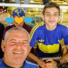 Daniel Bruzzo's Instagram, Twitter & Facebook