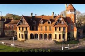 Hotel De Londres Y De Inglaterra San Sebastian Spain Descubre El Hotel De Londres Y De Inglaterra Youtube Con Imagenes Hoteles Londres San Sebastian Barrio Antiguo
