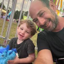 Licensed demo contractor with liability insurance