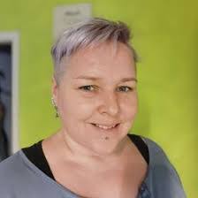 Sandra Gratz's Instagram, Twitter & Facebook