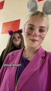 Alice in Wonderland Mad Tea