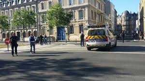 Hôtel de police est une série télévisée. Le Havre Une Prise D Otages Dans Une Banque Du Centre Ville Pendant Six Heures