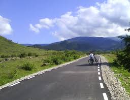 Vântul s se va transforma în vnv cu valori între 15 şi 25 km/h. Atelier Liternet LuminiÅ£a DuÅ£u De La DunÄƒre La HaÅ£eg