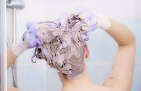 (i used the lid of my can of paint for this, but you can use a plate or paint tray, you need very little paint). Can I Shampoo My Hair As Soon As I Wash Out My Hair Color When Dying My Hair