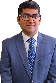 Danielle Constantine's Instagram, Twitter & Facebook