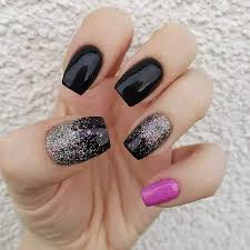 Matte nails are ideal for women who need their nails to look classy and elegant yet still feel with their work settings. 25 Elegant Black Silver Nail Designs In 2020 Checopie