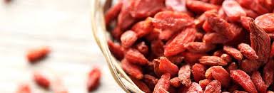 Les consommateurs asiatiques louent les avantages de ce superfruit sur le les scientifiques supposent qu'elle pourrait interagir avec les médicaments contre le diabète et l'hypertension. Baies De Goji Comment Les Consommer Pour Profiter De Leurs Bienfaits