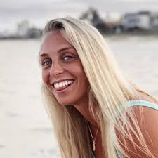 Liz clay was shattered to just miss out on an olympic final after her semi was marred by a series of messy missteps nobody could understand. Liz Clay Book For Guest Speaking Marketing And More