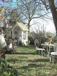 Aus Meinem November Garten Das Laub Ist Von Den Baumen Und Der Blick Ist Wieder Frei Nach Wie Cottage Garden English Garden Style Charming Garden