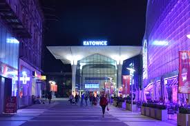 Das im herzen der stadt gelegene b&b hotel kempten erreichen sie per anreise mit dem auto aus richtung münchen über die a96 und die b12, die sie direkt ins zentrum führt. Bahnhof Katowice Karte Kattowitz Polen Mapcarta