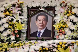 고(故) 박원순 전 서울시장의 성희롱 피해자가 4·7 재보궐 선거에서 오세훈 국민의힘 후보의 당선을 보며 눈물을 흘렸다고 밝혔다. ì‚¬ì„¤ ì¶©ê²©ì ì´ê³  ì°¸ë‹´í•œ ë°•ì›ìˆœ ì„œìš¸ì‹œìž¥ì˜ ì£½ìŒ ê²½í–¥ì‹ ë¬¸