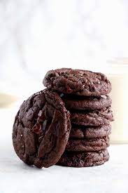 Use a spoon to scoop cookie dough, roll into balls, and flatten into disks. The Best Chewy Double Chocolate Chip Cookies Del S Cooking Twist